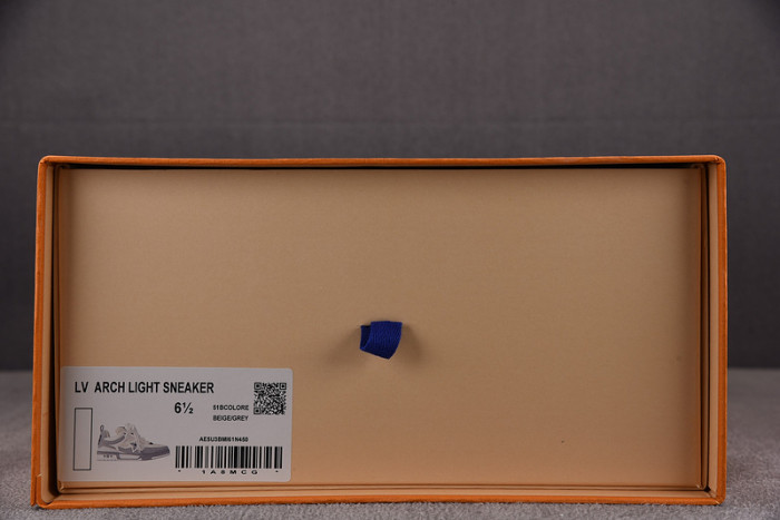 l&v snekaers l0000176