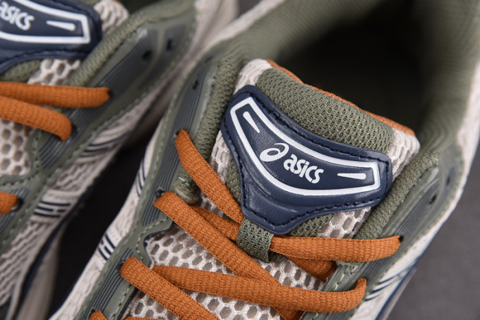 As*ic*s gel-kayano 14 1201a019-250