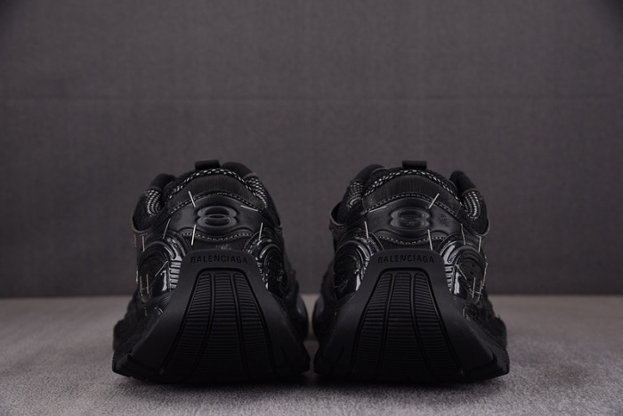 sneaker track 4000218