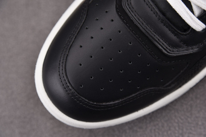 DIO* SNEAKERS B27 T0000-023