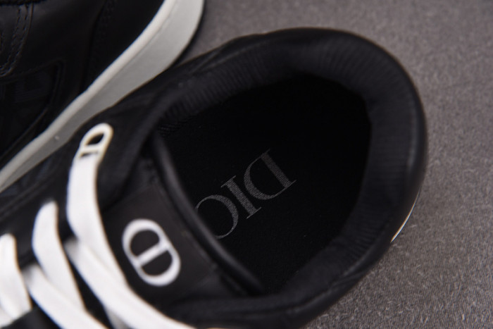 DIO* SNEAKERS B27 T0000-023