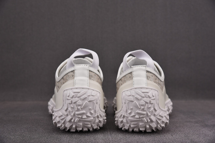 DIO* SNEAKERS B28 T0000-031