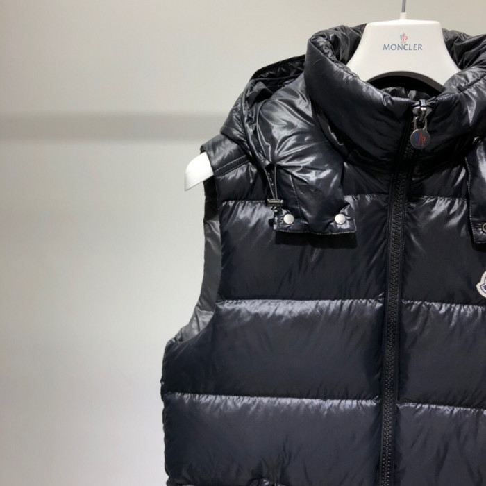 moncler down vest 36
