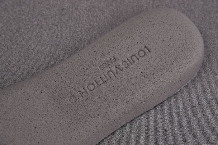 l&v snekaers l0000091