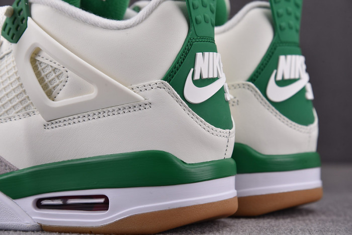 air jordan 4 retro sb pine green dr5415-103