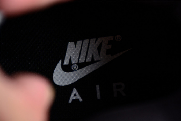 nike air more uptempo se white chrome dv7408-100