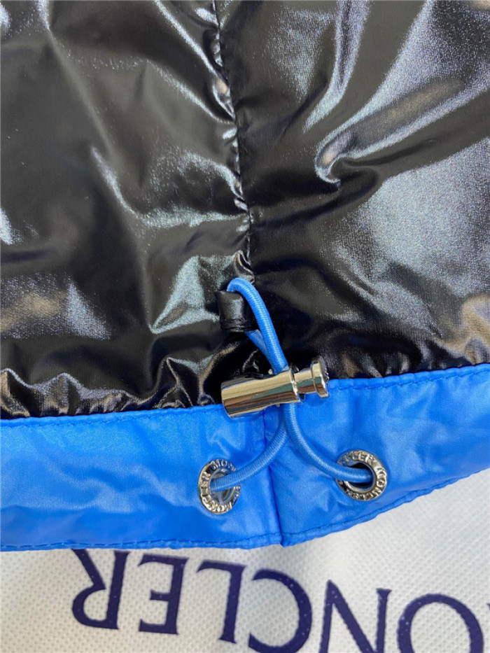 Moncler Down Jacket 72