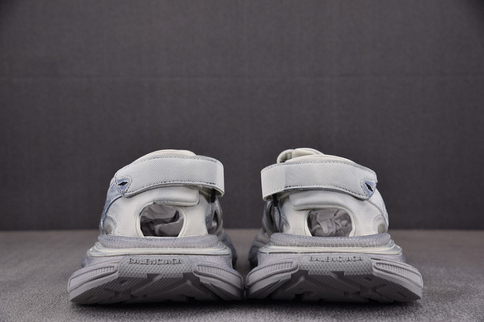 balenciag* sandal 46