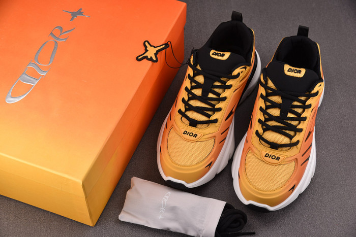 D1OR SNEAKERS B44 T0000-243