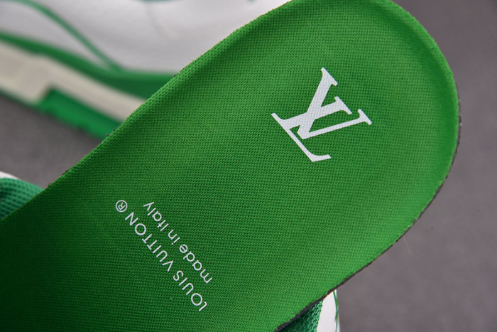 l&v snekaers l0000097