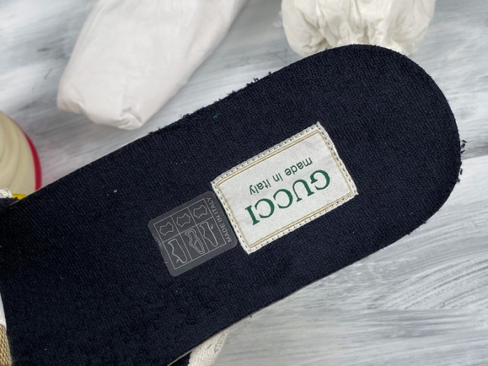 g*u*i rhyton vintage trainer sneaker 576965 drw00 9522