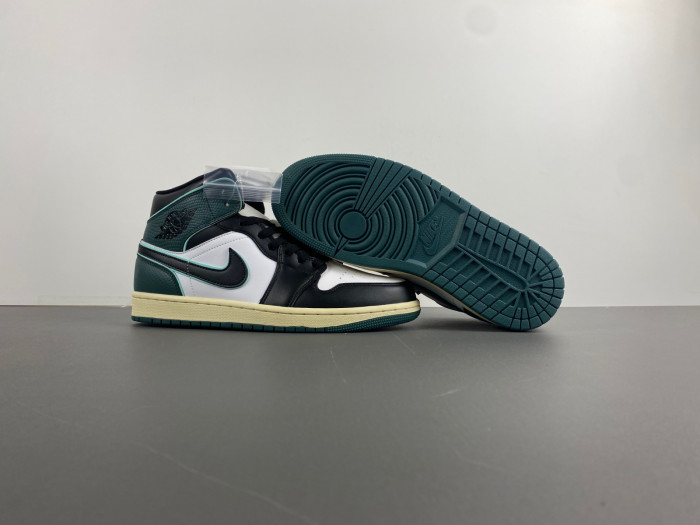 air jordan 1 mid se oxidized green fq7818-100