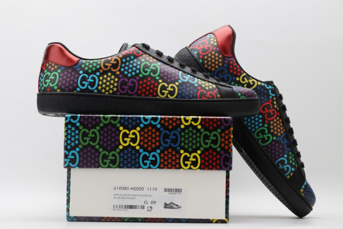 G*u*i* trainer sneaker49