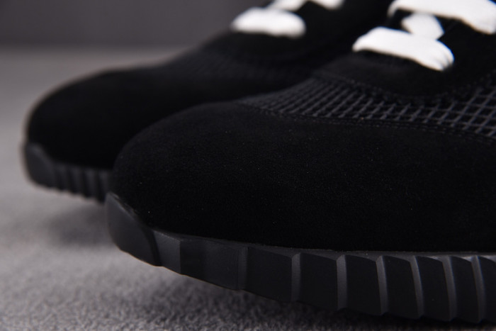 herme* snekaers h000001