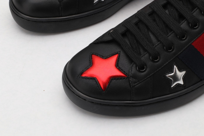 G*u*i* trainer sneaker43